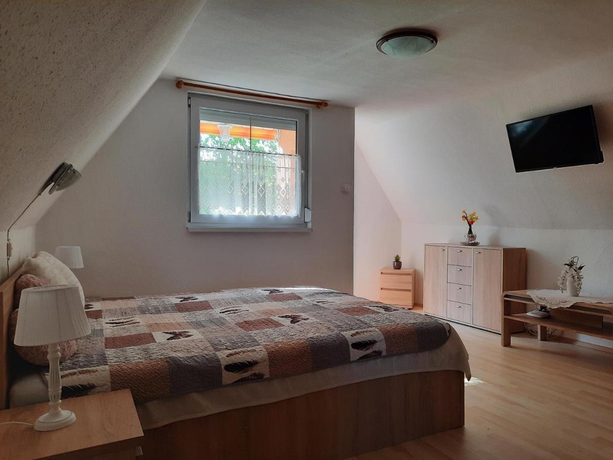 Dora Apartmanhaz Zalakaros Exterior foto