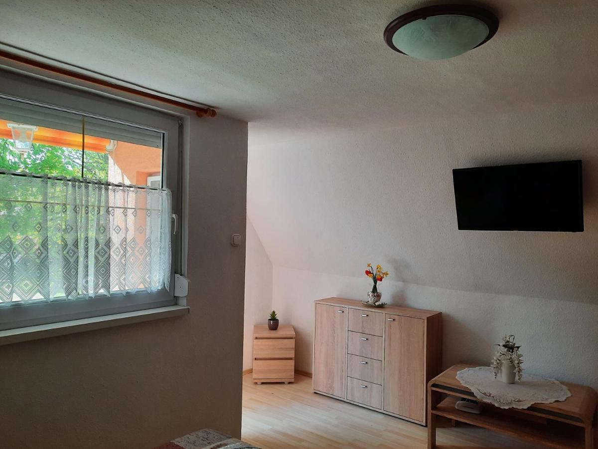 Dora Apartmanhaz Zalakaros Exterior foto